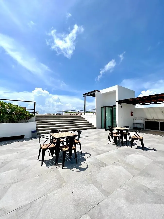 Top Location One Block From 5Th Playa del Carmen